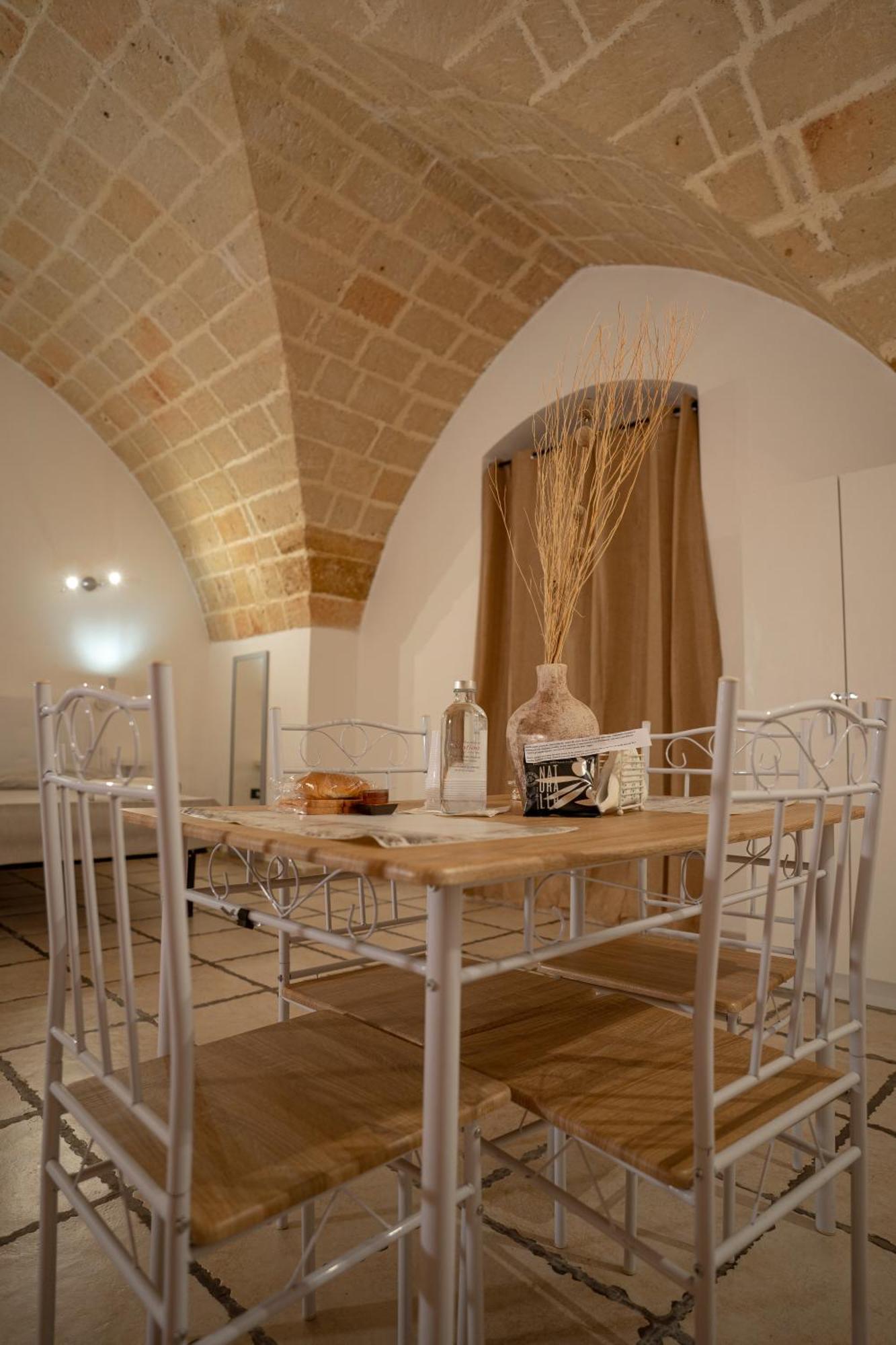 History Station Brindisi Exterior foto